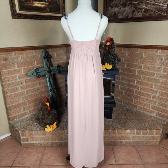 Flying Tomato Dusty Pink Embroidered Bodice Maxi Dress - Picture 4 of 7